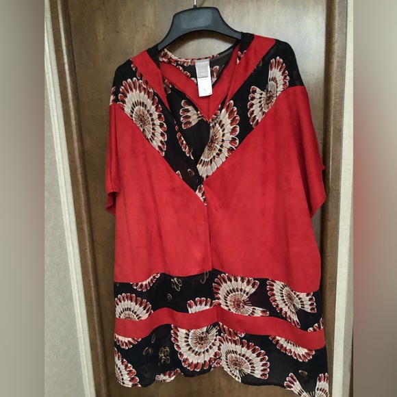 This is a beautiful Chico wrap, size L or XL. - Picture 2 of 4